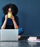 Necesita dinero para la universidad o el instituto profesional?